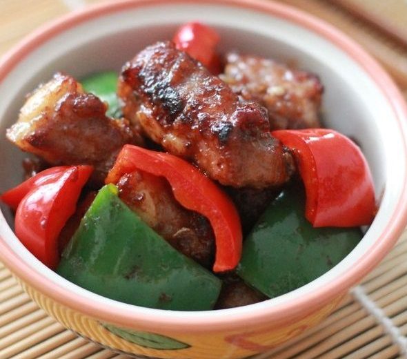 Sườn non xào Tứ Xuyên thơm ngon